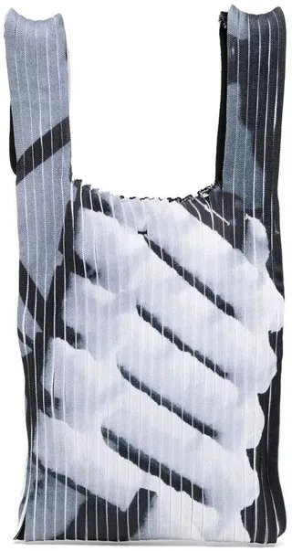 Graphic-Print Knitted Tote Bag