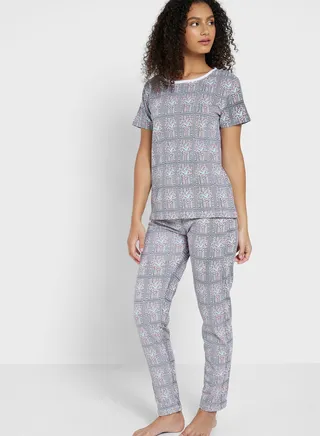 Graphic Nightwear T-Shirt And Pyjama Set