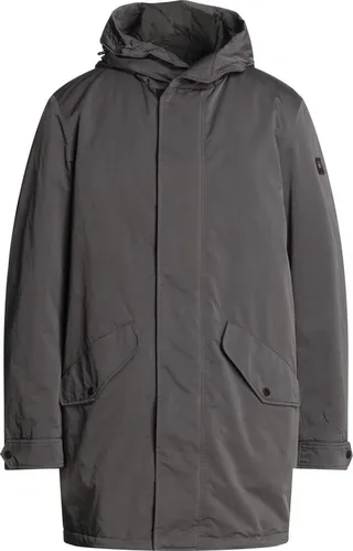 Coat Lead