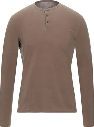 T-shirt Brown