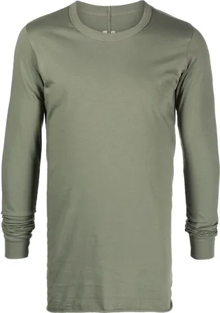 long-sleeve T-shirt