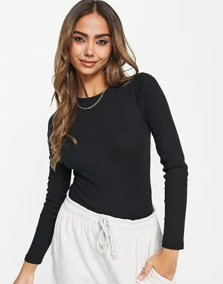 New Look ribbed crew neck bodysuit in black
