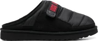 Logo-Detail Quilted Slides