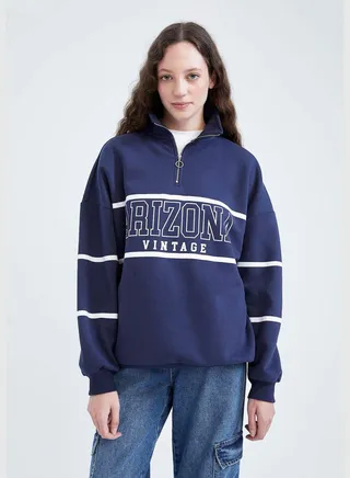 Woman Oversize Fit Long Sleeve Knitted Sweatshirt