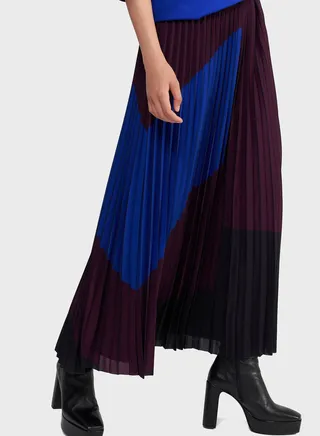 Color Block Pleated Skirt