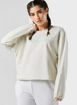 Essential Logo Sweatshirt
