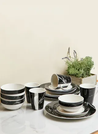Black Marble 16 Piece Dinner Set