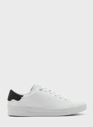 Kimmii Tumbled Sneakers