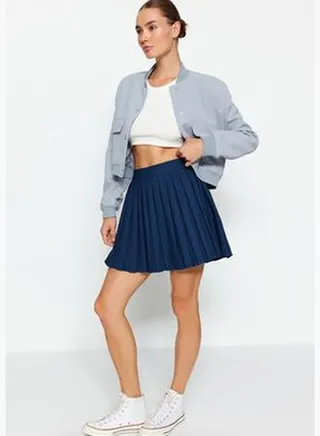 Navy Blue Pleated Mini Woven Skirt TWOAW21ET0111
