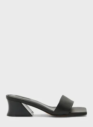 Andy Angular Sandals
