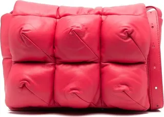 Smoothy padded crossbody bag