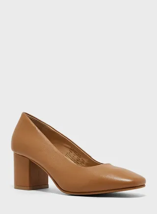 Round Toe Pumps