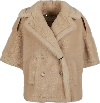 Adesso Cape
