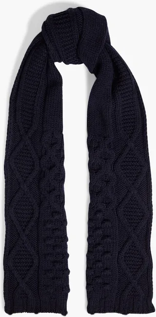 Cable-knit wool scarf