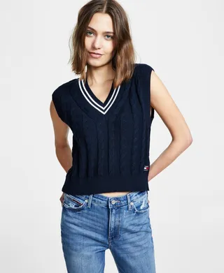Tommy Jeans Women's Travel V-Neck Cable-Knit Sweater