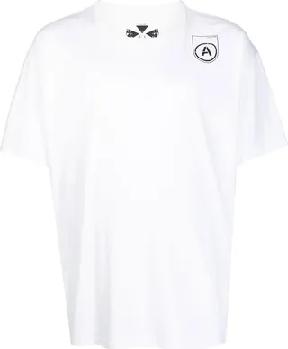 graphic-print T-shirt