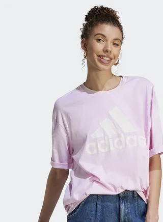 Essentials Big Logo Boyfriend T-Shirt
