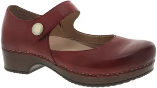Beatrice Clog