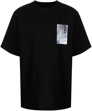 graphic-print T-shirt