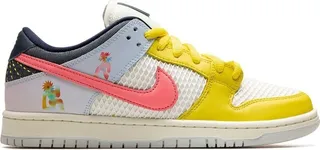SB Dunk Low "Be True" sneakers