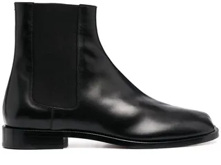 Tabi toe Chelsea boots