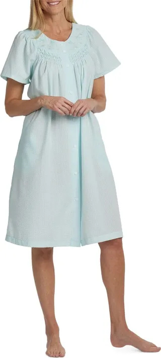 Miss Elaine Short-Sleeve Snap-Front Seersucker Robe