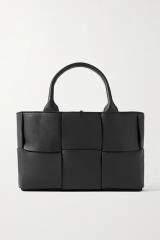 Bottega Veneta - Arco Mini Intrecciato Textured-leather Tote - Black