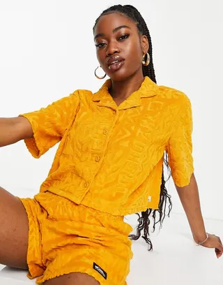 Quiksilver Nomad Culture shirt in mustard