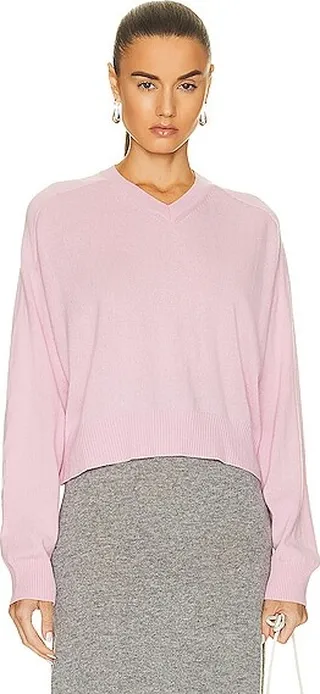 Loulou Studio Emsalo Cashmere V Neck Sweater in Pink