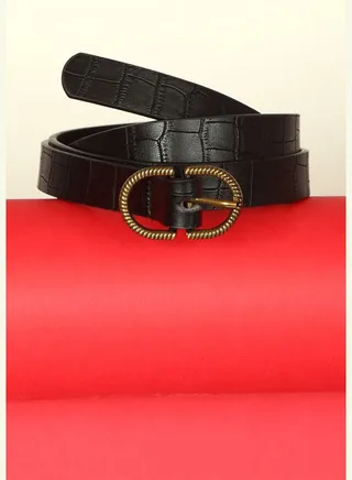 Casual Belt with Buckle Detail