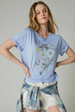 Monotone Floral Crop Tee