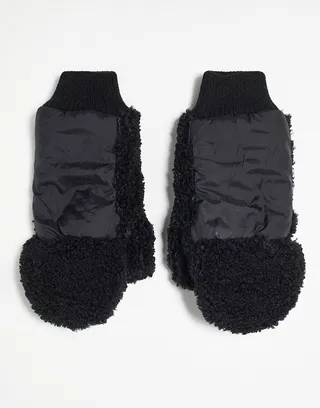 Urbancode borg mittens in black
