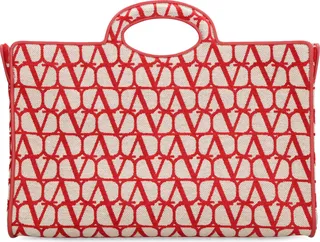 Le Troisième Tote