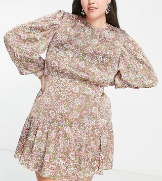Reclaimed Vintage inspired Plus mini tea dress in floral print