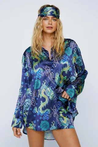 Nasty Gal Womens Satin Dragon Print Oversized Pj Short Set