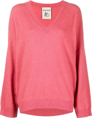 V-neck knitted jumper
