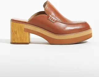 Bernardo Sophia Clogs Yellow