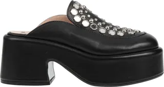 Mules & Clogs Black