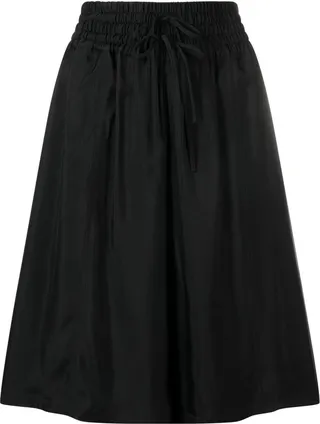 Gathered Elasticated Knee-Length Shorts