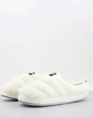 Puma Scuff sherpa slippers in white