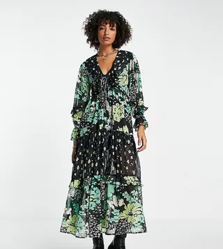 Reclaimed Vintage Inspired maxi dress in dark green floral splice