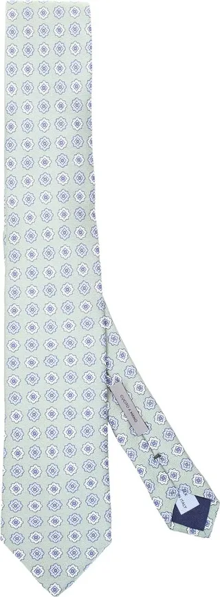 Silk tie
