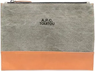 Pecuchet leather pouch