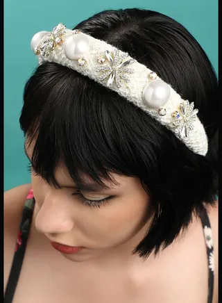 Trendy Designer Stone Western Wear Hair Band For Women