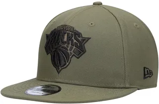 Men's Olive New York Knicks 9FIFTY Snapback Hat