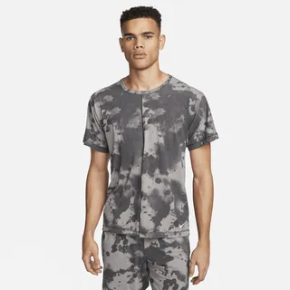 Nike Men's Dri-FIT Allover Print Short-Sleeve Yoga Top in Grey