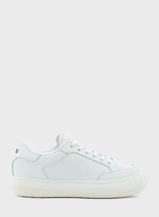 Olivia Low Top Sneakers