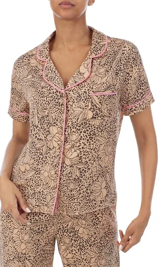 Notch Collar Top