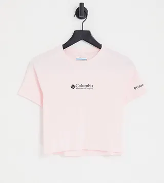 Columbia CSC Basic Logo cropped t-shirt in light pink