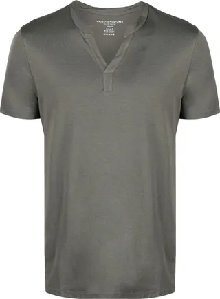 V-neck short-sleeve T-shirt